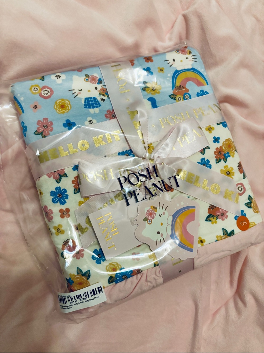 Posh Peanut x Hello Kitty Floral Blanket- Blue, Cream & Pink Accents